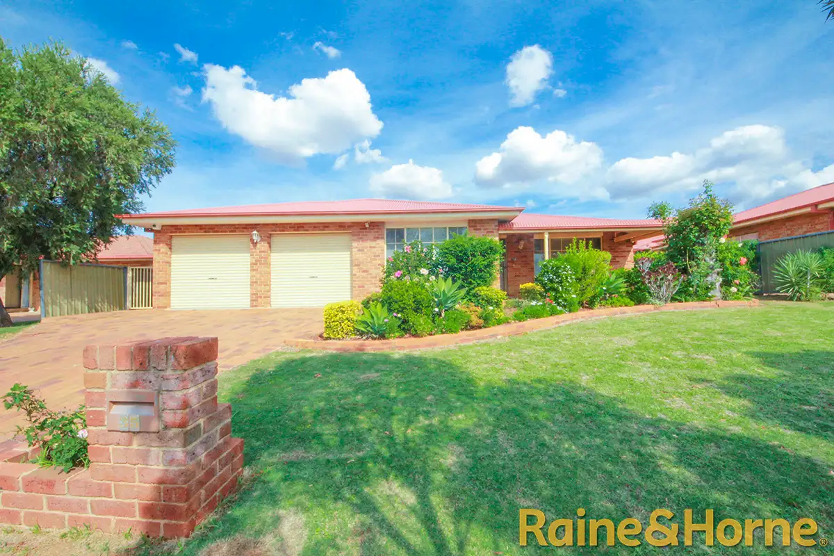 Main view of Homely house listing, 35 Murrayfield Drive, Dubbo NSW 2830