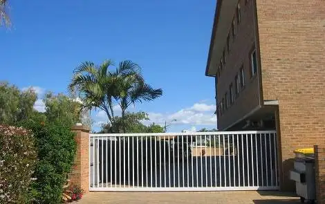 Fifth view of Homely studio listing, 16/4 Brighton Street, Biggera Waters QLD 4216