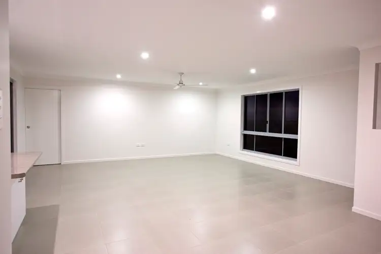 Fifth view of Homely house listing, 4 Rehbein Avenue, Qunaba QLD 4670