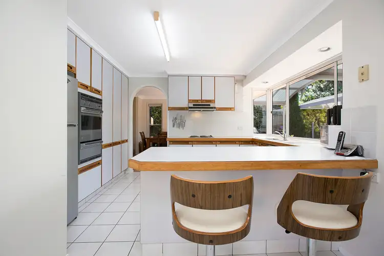 Sixth view of Homely house listing, 4 Chave Court, Wynnum West QLD 4178