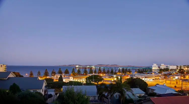 4 Prospect Road, Port Lincoln SA 5606