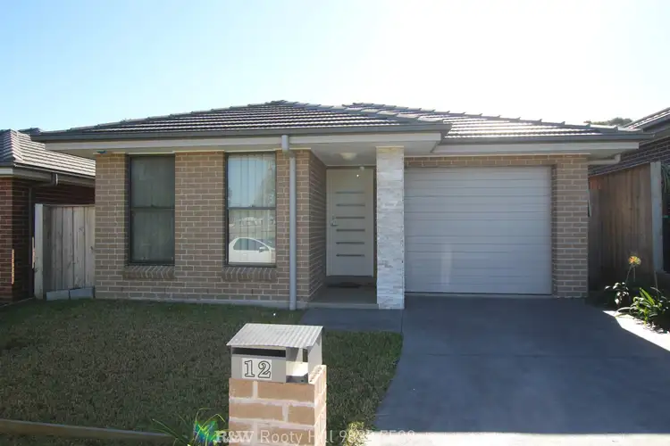 12 Twynam Place, Minto NSW 2566