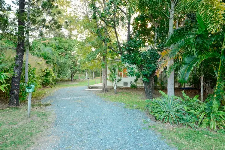 Sixth view of Homely house listing, 2 Picaninni Close, Cannonvale QLD 4802