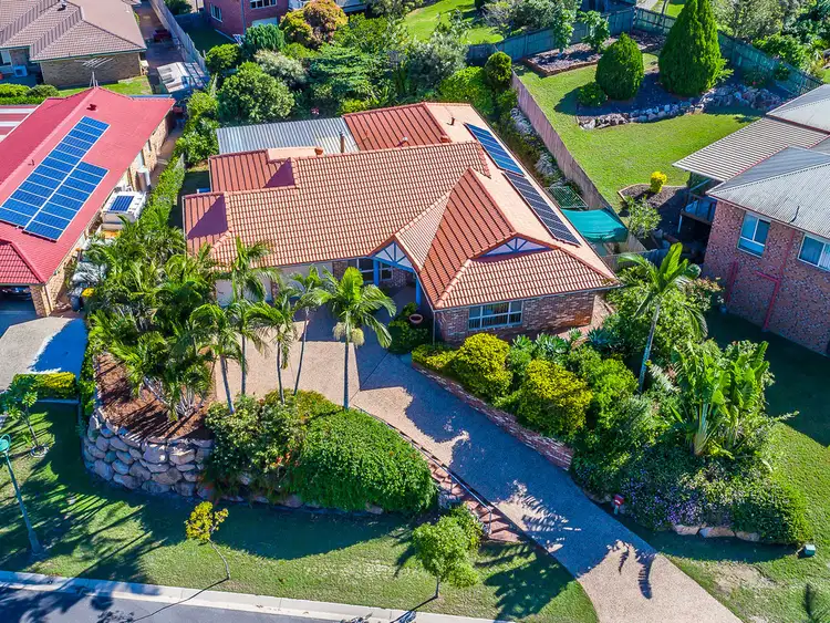22 Dornoch Crescent, Ferny Grove QLD 4055