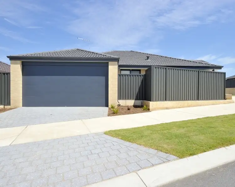 Second view of Homely house listing, 40 Rubens Circuit, Baldivis WA 6171