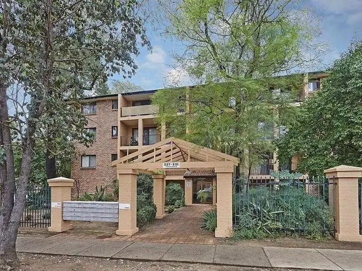 Main view of Homely unit listing, 4/227-231 Targo Road, Girraween NSW 2145