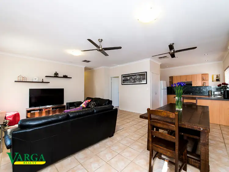 25 Gedling Close, Parkwood WA 6147