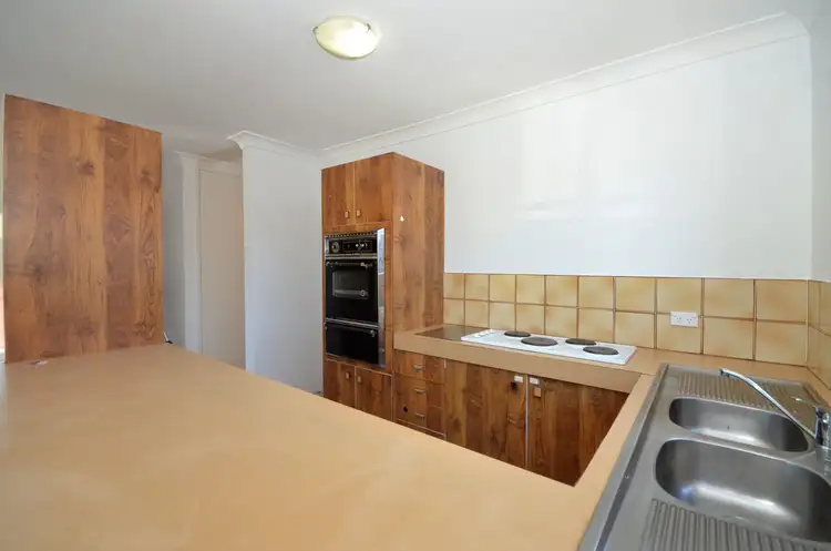 Fifth view of Homely unit listing, Unit @ / 7 Jodie Court, Mermaid Waters QLD 4218