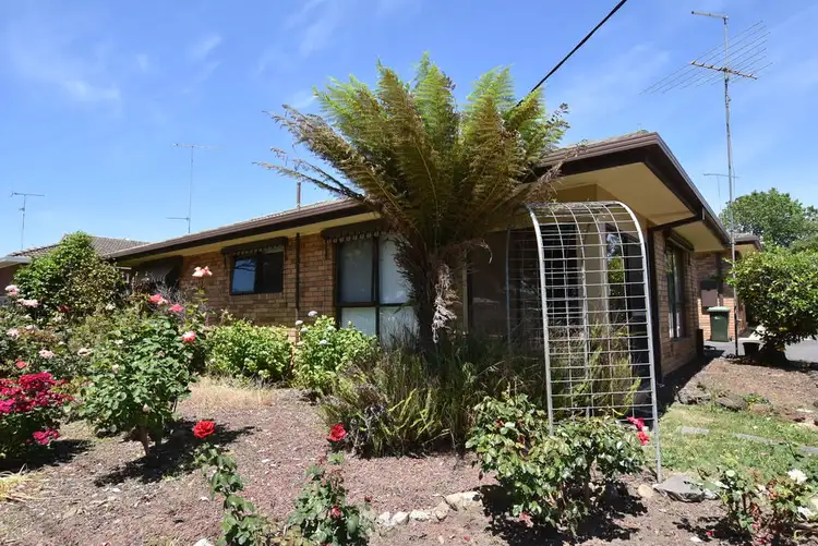 1/32 Mitchells Rd, Moe VIC 3825