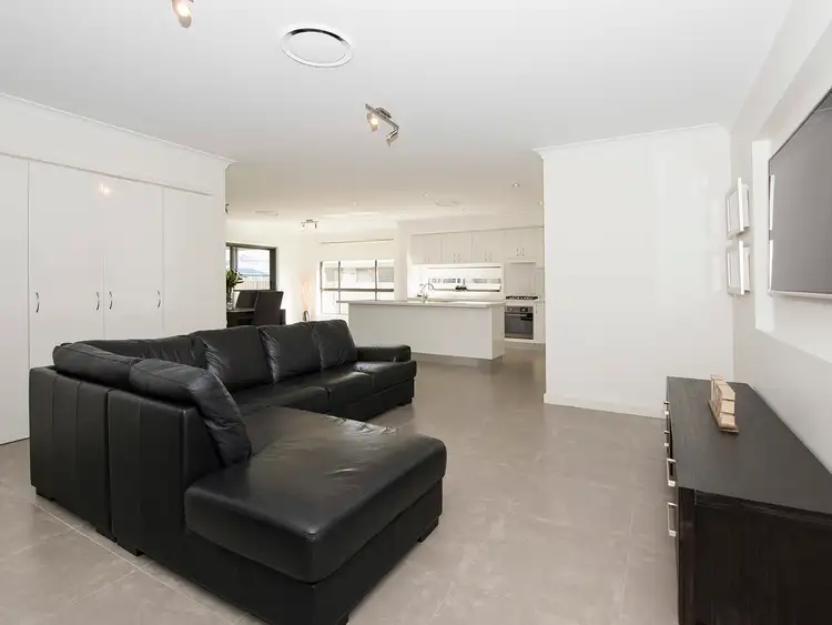 Fifth view of Homely house listing, 8 Broadhead Road, Mudgee NSW 2850