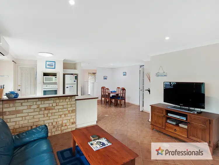 Fourth view of Homely house listing, 1 Triller Close, Geographe WA 6280