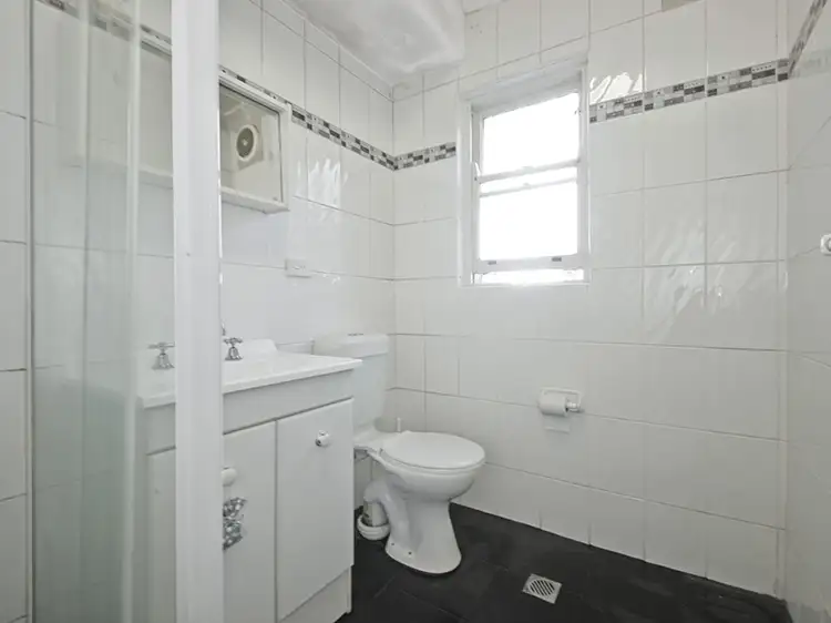Fifth view of Homely unit listing, 2/28 Orpington Street, Ashfield NSW 2131