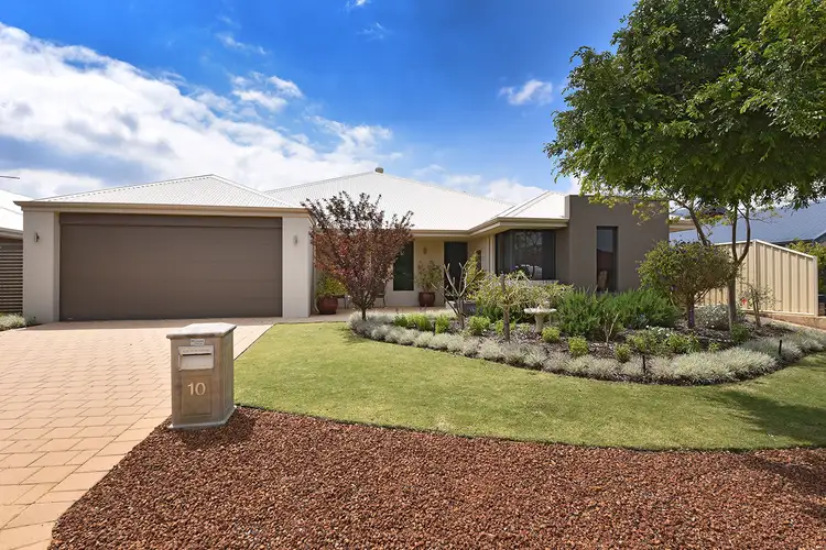 10 Coolidge Gardens, Tapping WA 6065