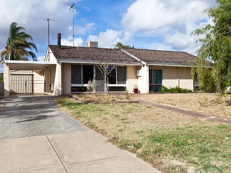 Second view of Homely house listing, 4 Amarantus Place, Pinjarra WA 6208