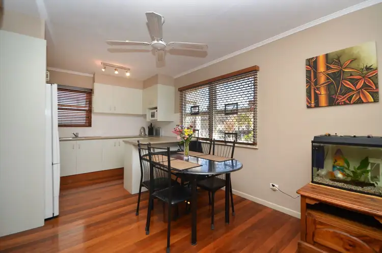 Unit @ / 27 Cronulla Avenue, Mermaid Beach QLD 4218