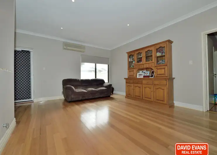 Sixth view of Homely house listing, 4 Mayfair Court, Cooloongup WA 6168