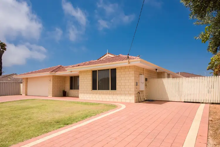 Second view of Homely house listing, 37 Glass Crescent, Mahomets Flats WA 6530