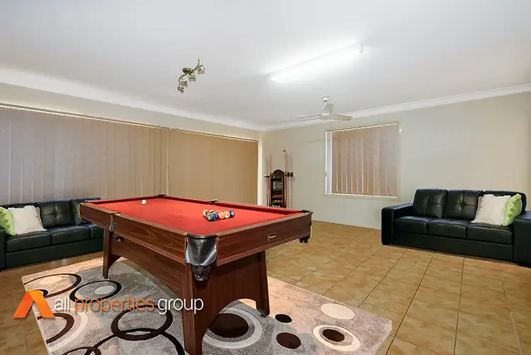 Second view of Homely house listing, 10 MANDEVILLE PLACE, Regents Park QLD 4118