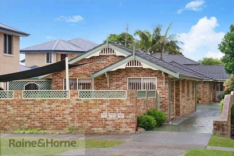 13 Brisbane Avenue, Umina Beach NSW 2257