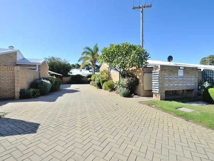 10/25 Ashford Avenue, Rockingham WA 6168