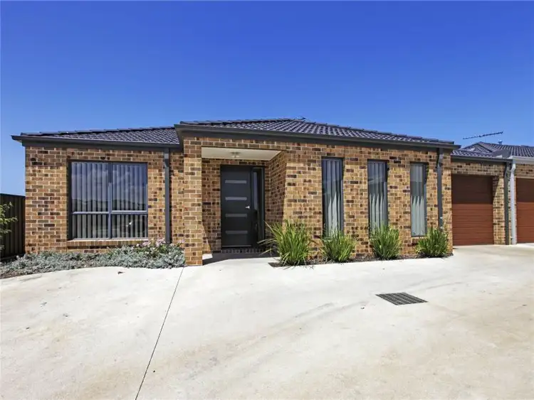 1/12 Raymond George Place, Lara VIC 3212
