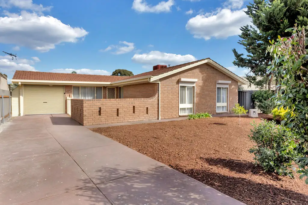 Main view of Homely house listing, 15 Henry Court, Morphett Vale SA 5162