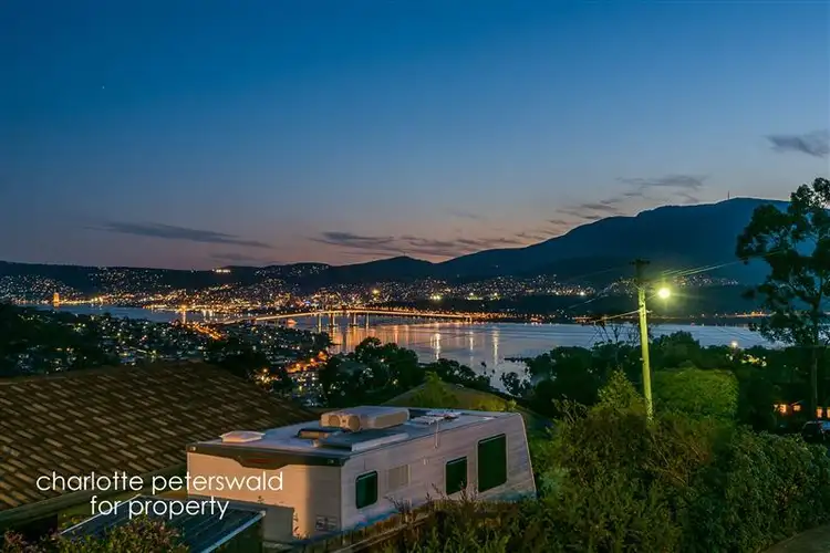 Fifth view of Homely house listing, 28 Robin Court, Lindisfarne TAS 7015