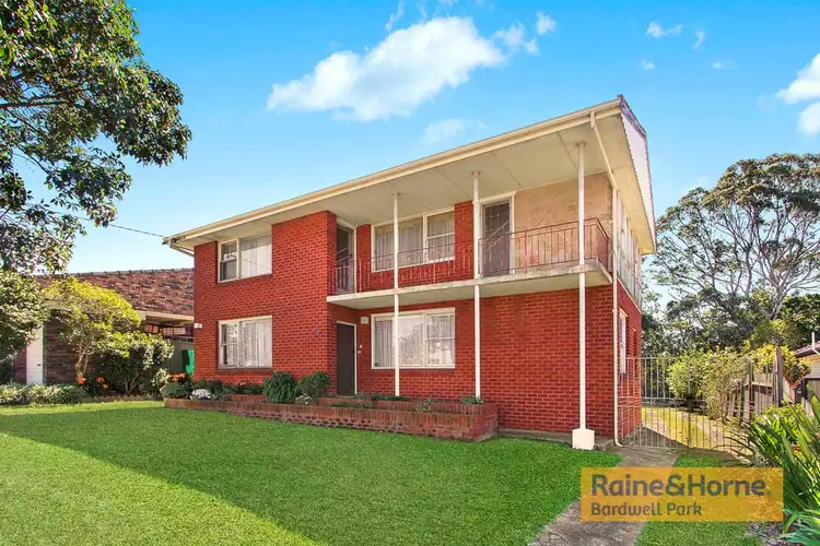 28 Moore Street, Bexley NSW 2207