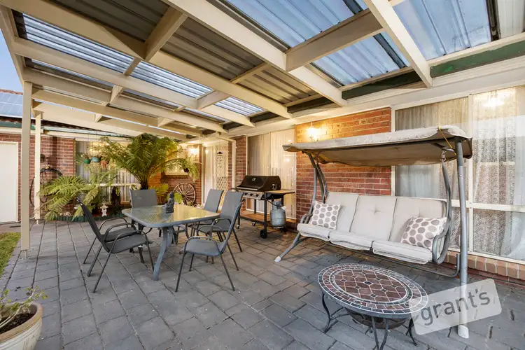 Fifth view of Homely house listing, 2 Jan Maree Court, Pakenham VIC 3810