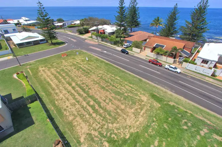 3 Wilfred Street, Bargara QLD 4670