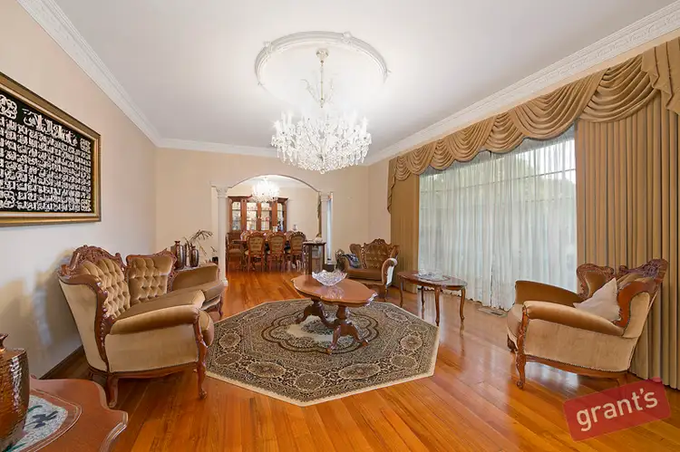 Fifth view of Homely house listing, 7 Tandderwen Court, Narre Warren North VIC 3804