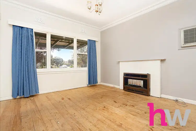 Third view of Homely house listing, 10 Pinder Court, St Albans Park VIC 3219