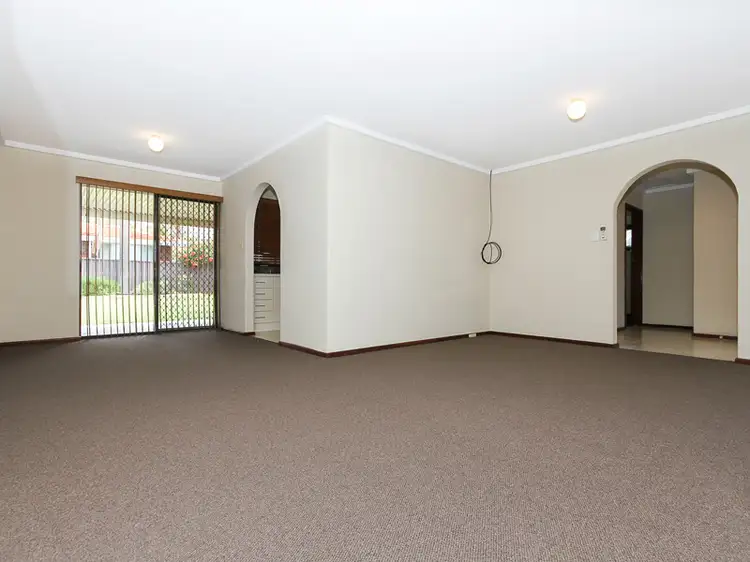 Seventh view of Homely house listing, 3 Oleander Way, Kallaroo WA 6025