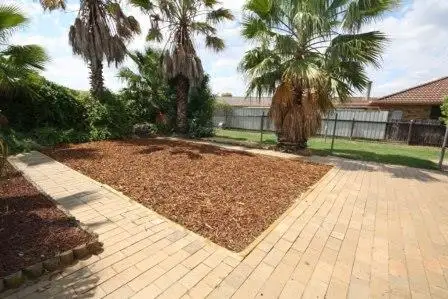 Fifth view of Homely house listing, 52 Pinaroo Drive, Glenfield Park NSW 2650