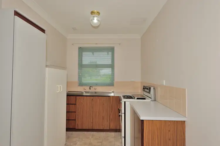 Sixth view of Homely unit listing, 15A Tyne Court, Safety Bay WA 6169