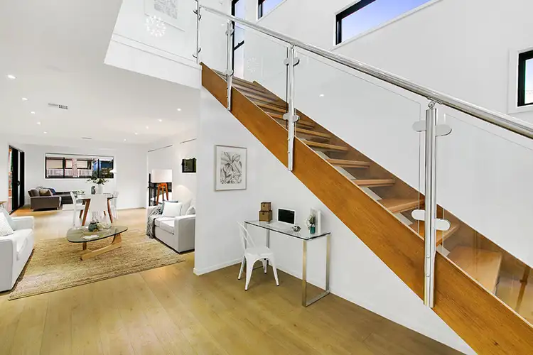 Second view of Homely house listing, 14 Henry St, Chapel Hill QLD 4069