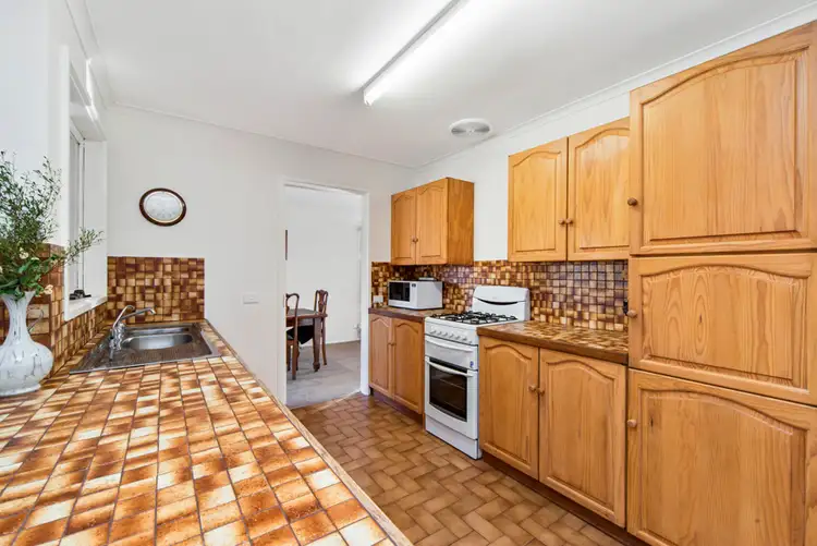 Third view of Homely house listing, 2 Medinah Close, Sunbury VIC 3429