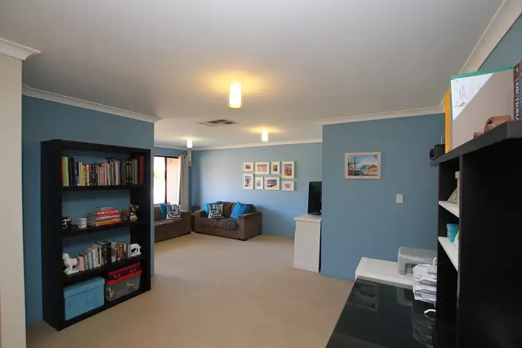 Fifth view of Homely house listing, 2 Viola Place, Beechboro WA 6063