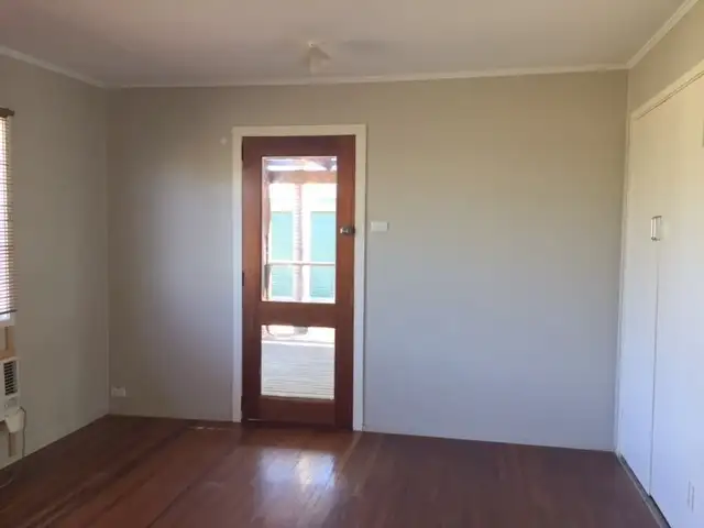 Sixth view of Homely house listing, 8 Armstrong Crescent, Dysart QLD 4745