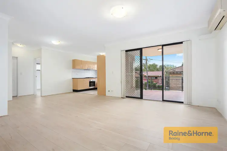 Main view of Homely unit listing, 2/2 Catherine St, Rockdale NSW 2216