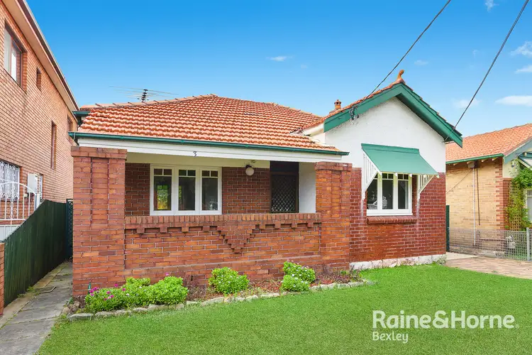 3 Perrys Avenue, Bexley NSW 2207
