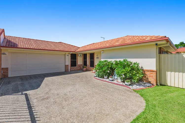 Main view of Homely semi-detached listing, 2 / 11 Magnolia Crescent, Banora Point NSW 2486