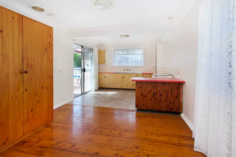 Fifth view of Homely house listing, 9 Galong Crescent, Koonawarra NSW 2530