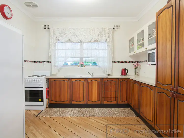 Sixth view of Homely house listing, 33 Vindin Street, Rutherford NSW 2320