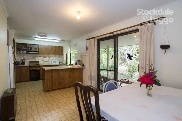 41 Charman Ave, Emerald VIC 3782