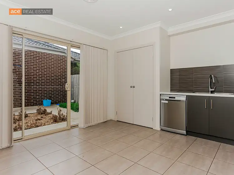 Fourth view of Homely townhouse listing, 2/3 McNamara Road, Laverton VIC 3028
