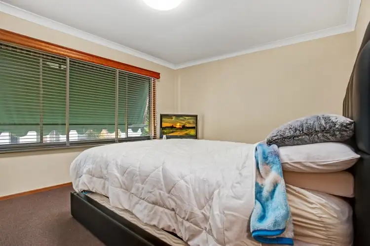 Sixth view of Homely house listing, 4 Burnham Close, Thornton NSW 2322