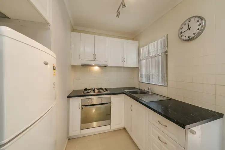 1/318 Canning Highway, Bicton WA 6157