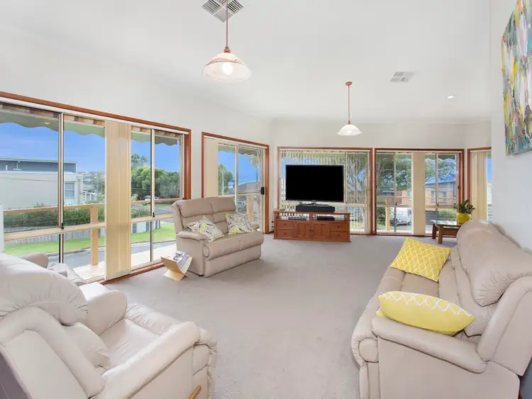 Fifth view of Homely house listing, 89 North Kiama Drive, Kiama Downs NSW 2533
