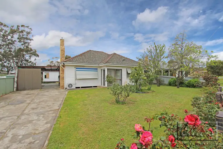 9 Hope Street, Kangaroo Flat VIC 3555